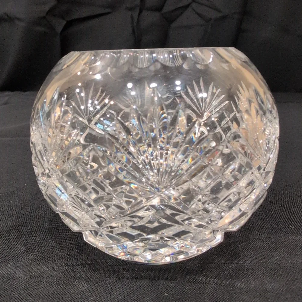 Vintage Cut Crystal Rose Bowl Round Clear Glass Starburst Crosshatch Vase - Picture 2 of 5